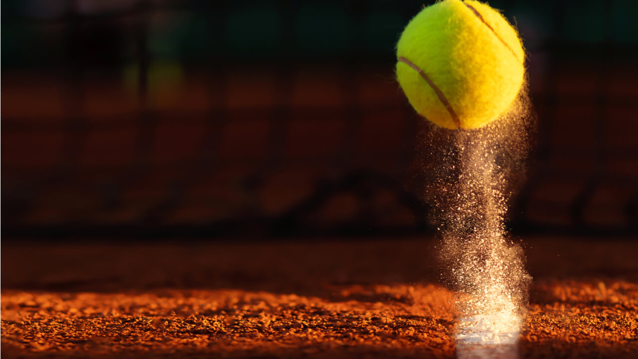 High-speed photo of a tennis ball bouncing off the court | how to reduce bounce rates